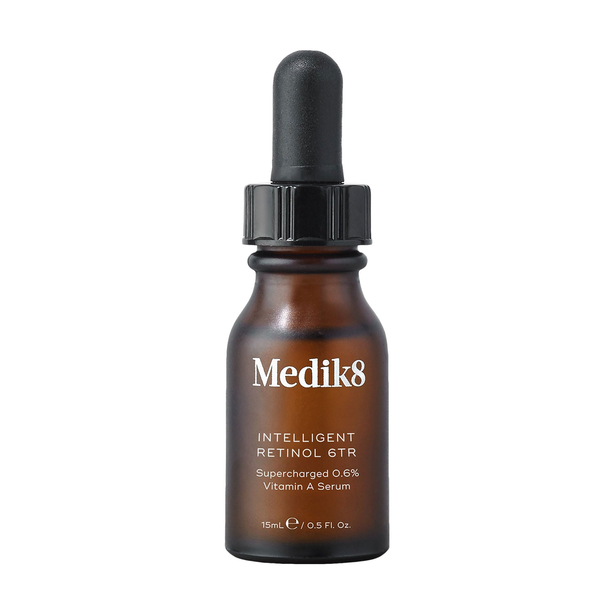 Нічна сироватка для обличчя Medik8 Intelligent Retinol 6TR з ретинолом 0,6 % та вітаміном А, 15 мл