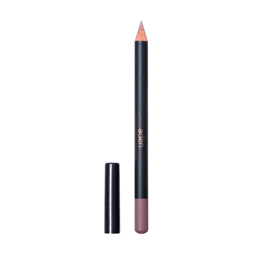 Олівець для губ Aden Lip Liner Pencil 62 Extreme Nude, 1.14 г