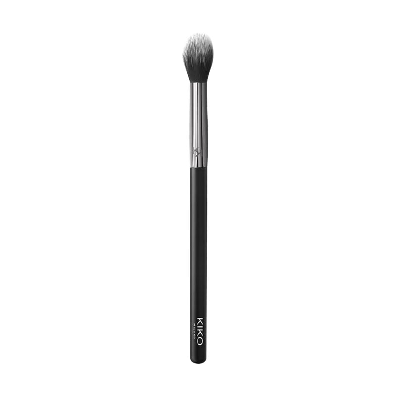 Пензлик для хайлайтера Kiko Milano Face 17 Highlighter Brush, 1 шт