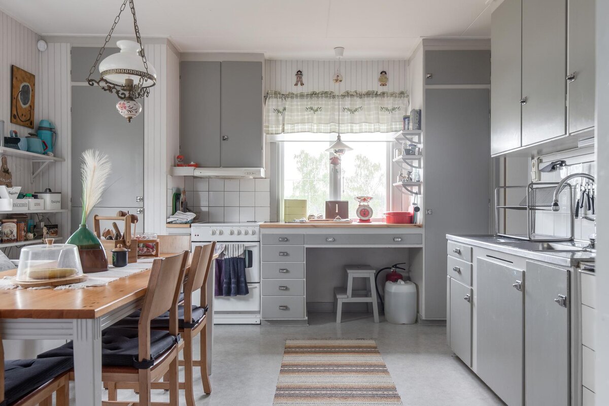Як живуть прості люди в Швеції. Звичайний продавець показала будинок своєї сім'ї3